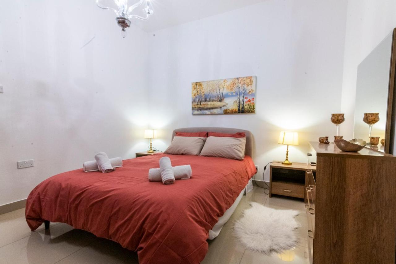 Rua Cosy Apartment Сліма Екстер'єр фото
